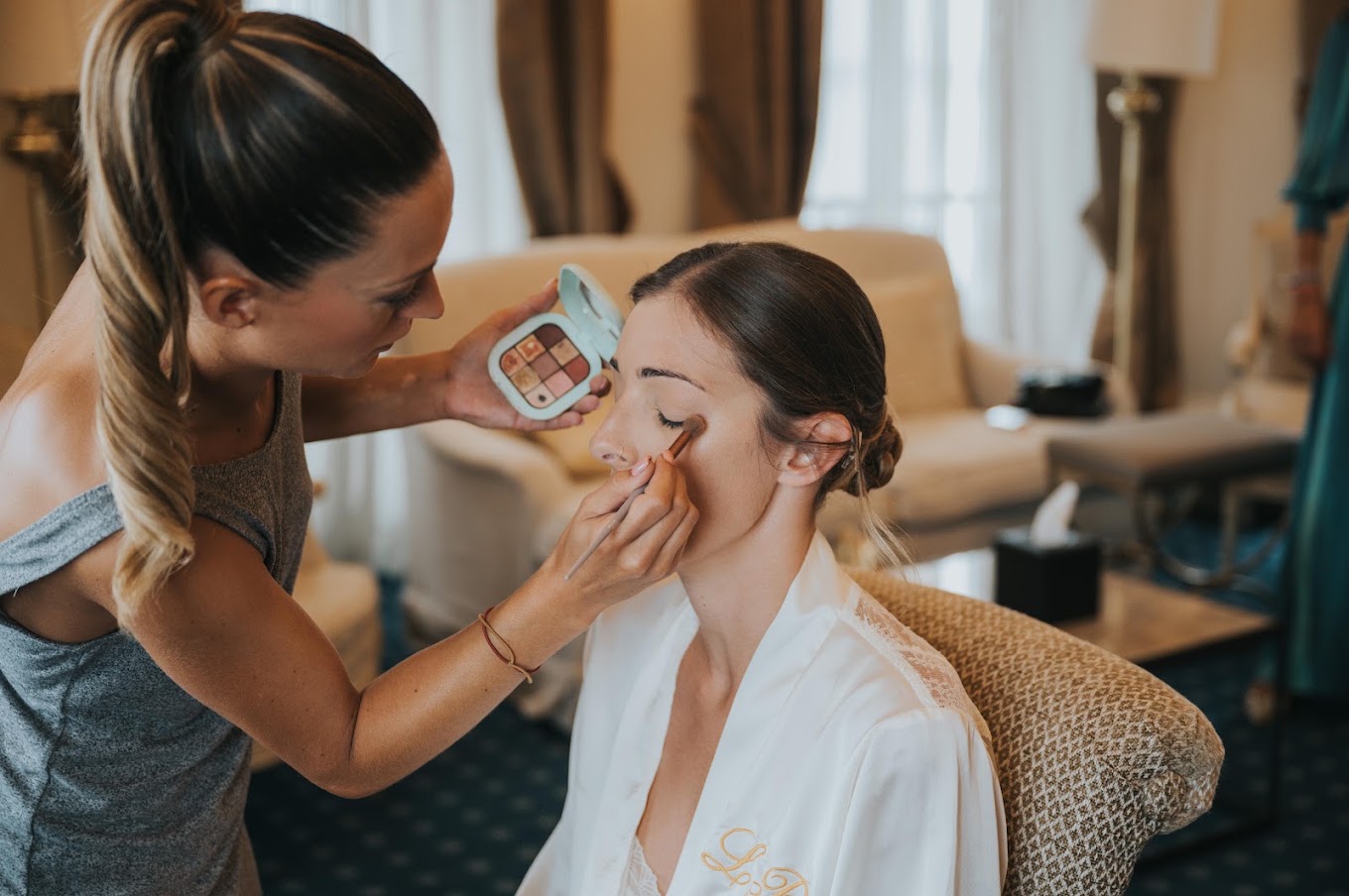 Preparación y maquillaje de novia